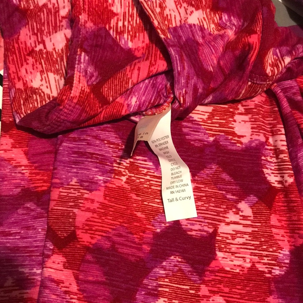 Lularoe Valentine’s Day leggings, never worn